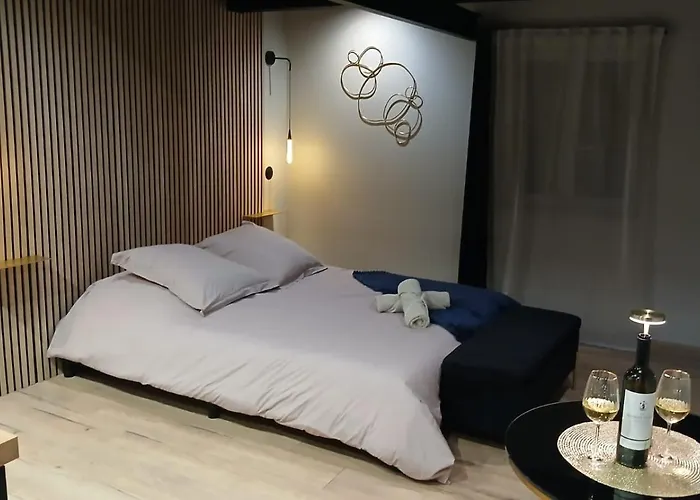 Love Room Saphir